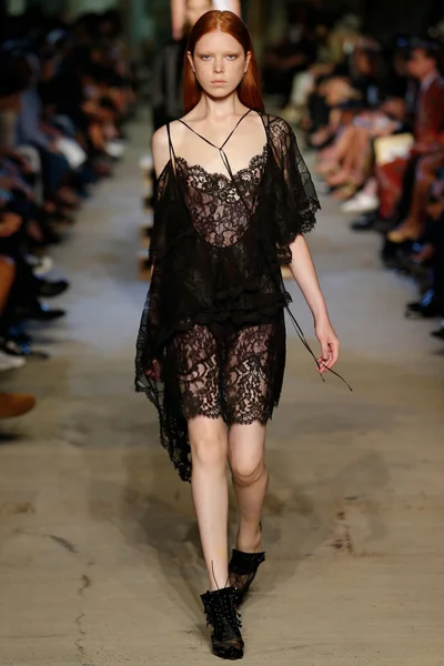 Look 81